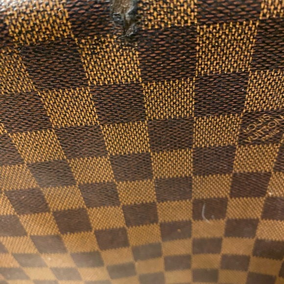 Authentic Louis Vuitton Damier Ebene Messenger bag - Picture 7 of 12
